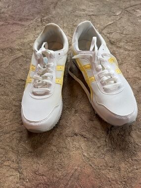 Asics White Sneakers with Pale Yellow Stripes